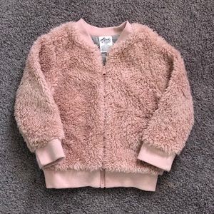 Fuzzy Lightweight Jacket